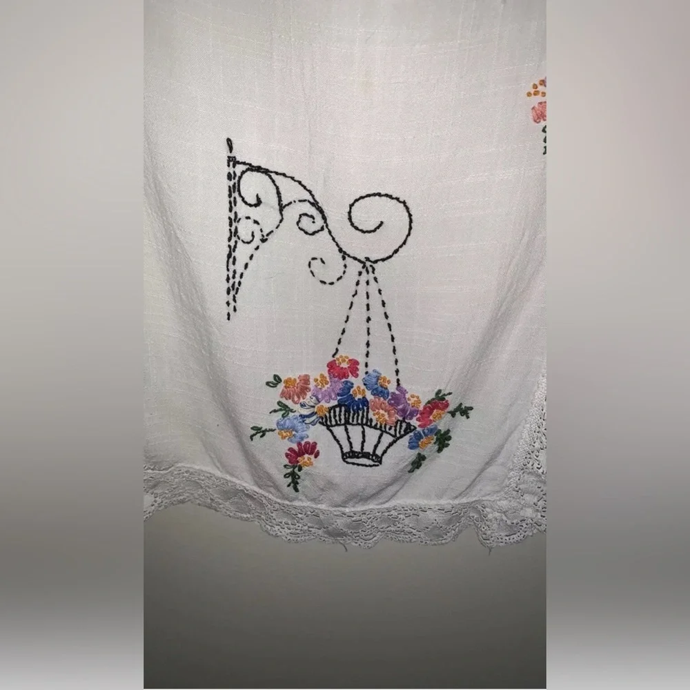Handmade Embroidered Table Runner Needs Minor Repair 13 x 37